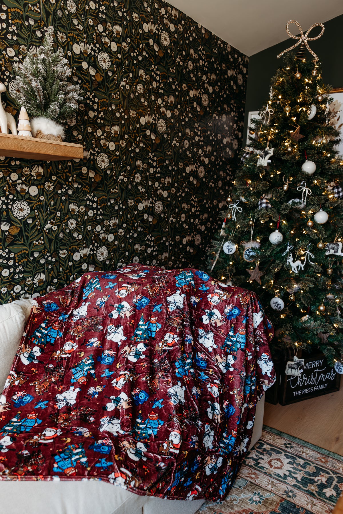 The Reindeer Blanket