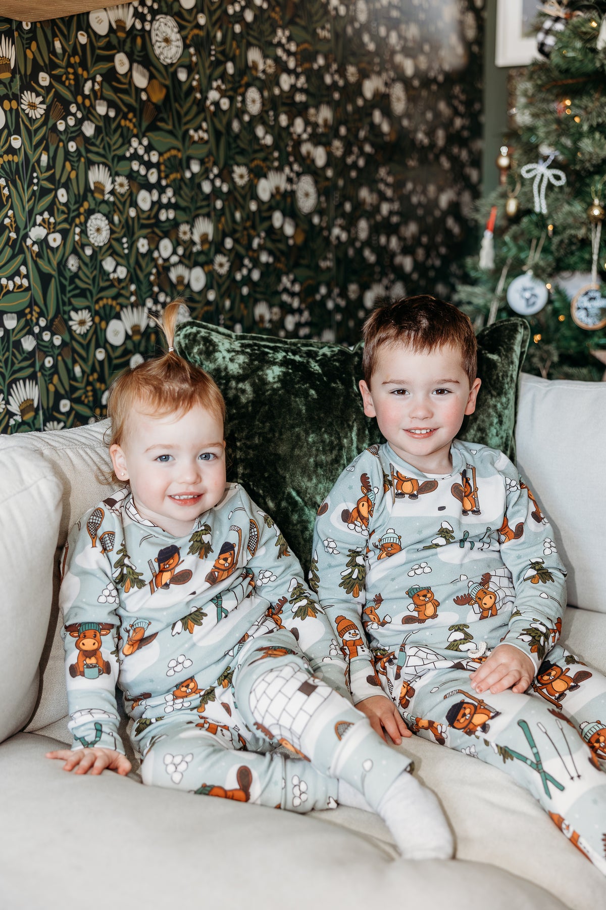 Winter Friends Sweatshirt