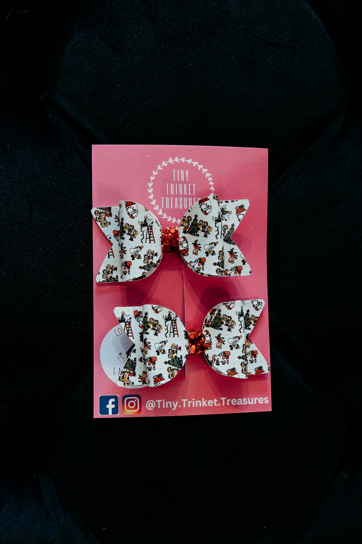 Tiny Trinket Treasures: A Boy and His Dog Double Bow Set