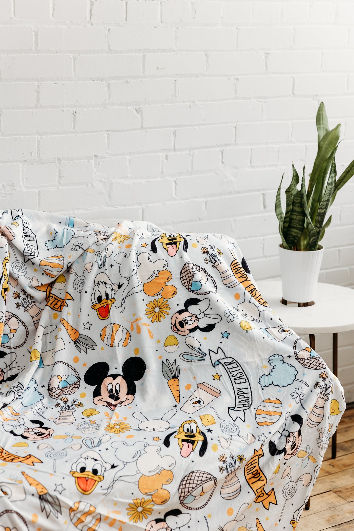 Magical Mouse Happy Easter Blanket