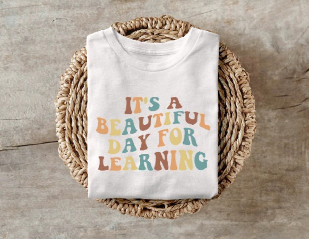 White It&#39;s a beautiful Day T-shirt (Adults)